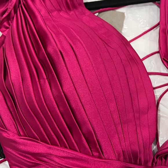 Ieena for Mac Duggal Purple Pleated Ruffled Cap Sleeve Cut Out Lace Up Gown - Picture 10 of 12